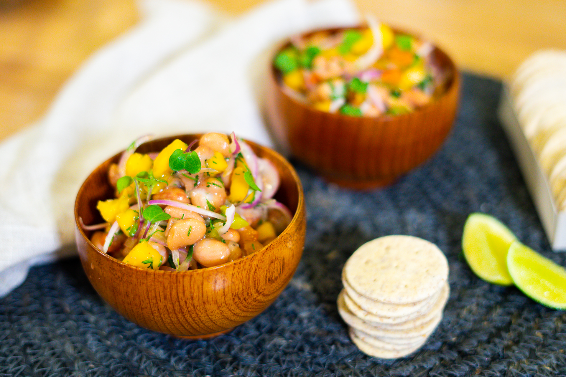 Ceviche de fríjol con mango